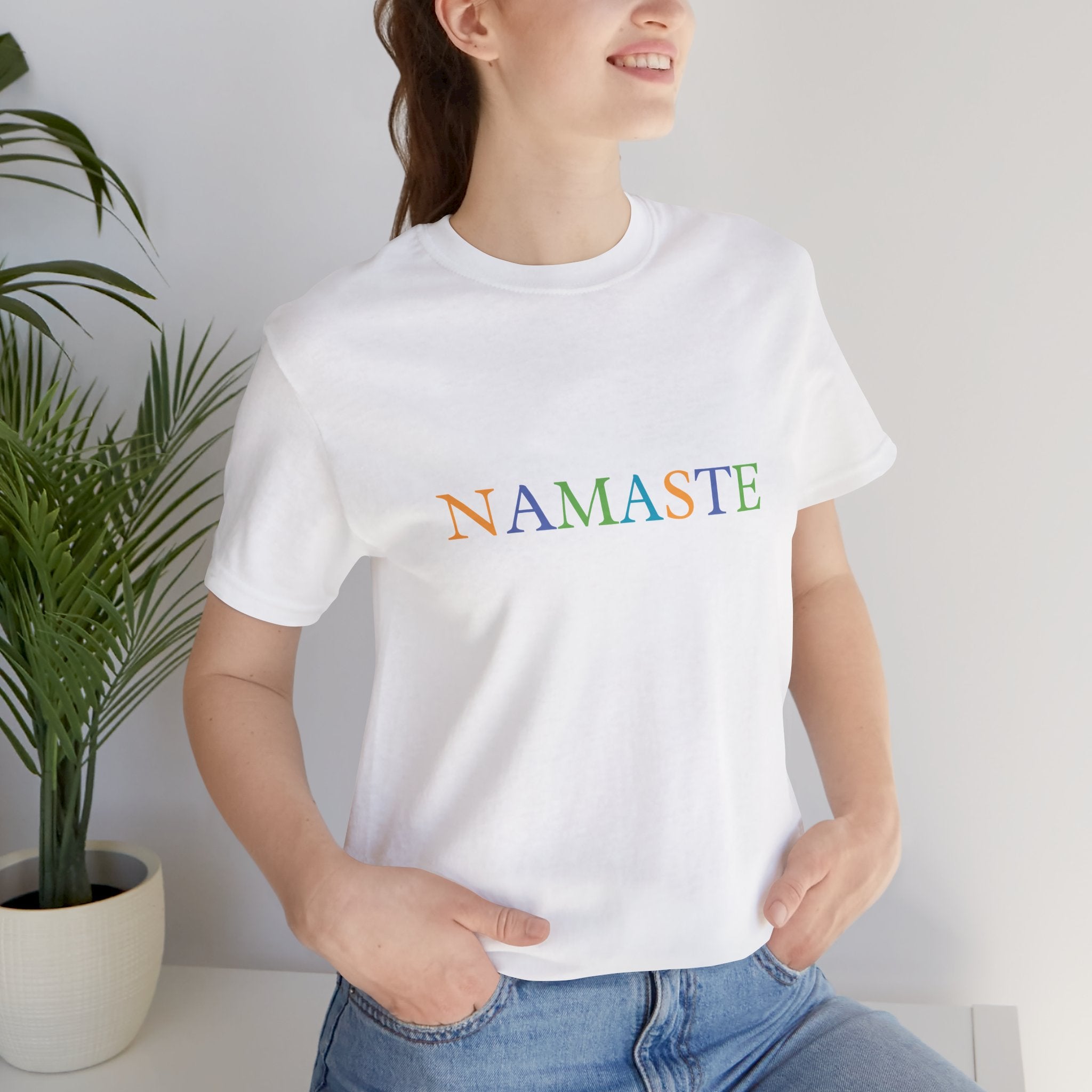 Tramunquiero NAMASTE Kaos Unisex dengan Leher Bulat